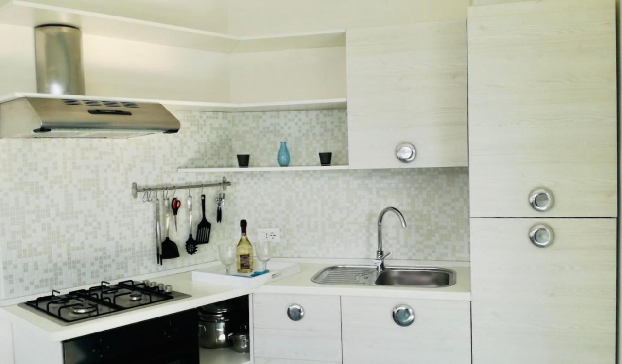 Azzurra Apartman Salò Kültér fotó
